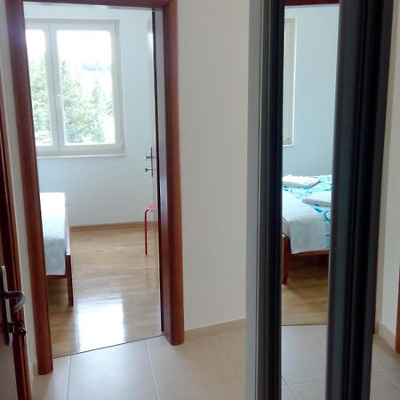 Maria Apartments Starigrad Paklenica Esterno foto