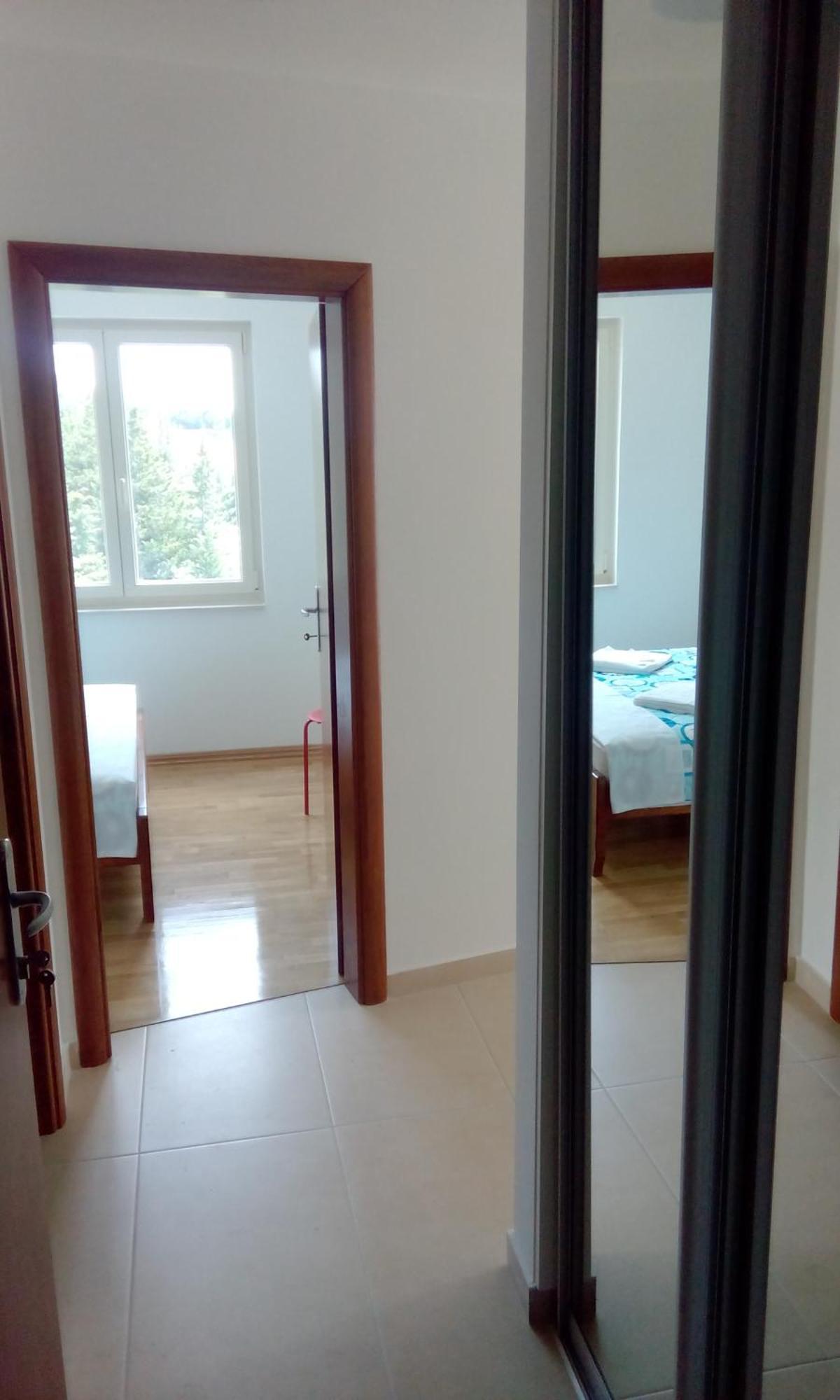 Maria Apartments Starigrad Paklenica Esterno foto