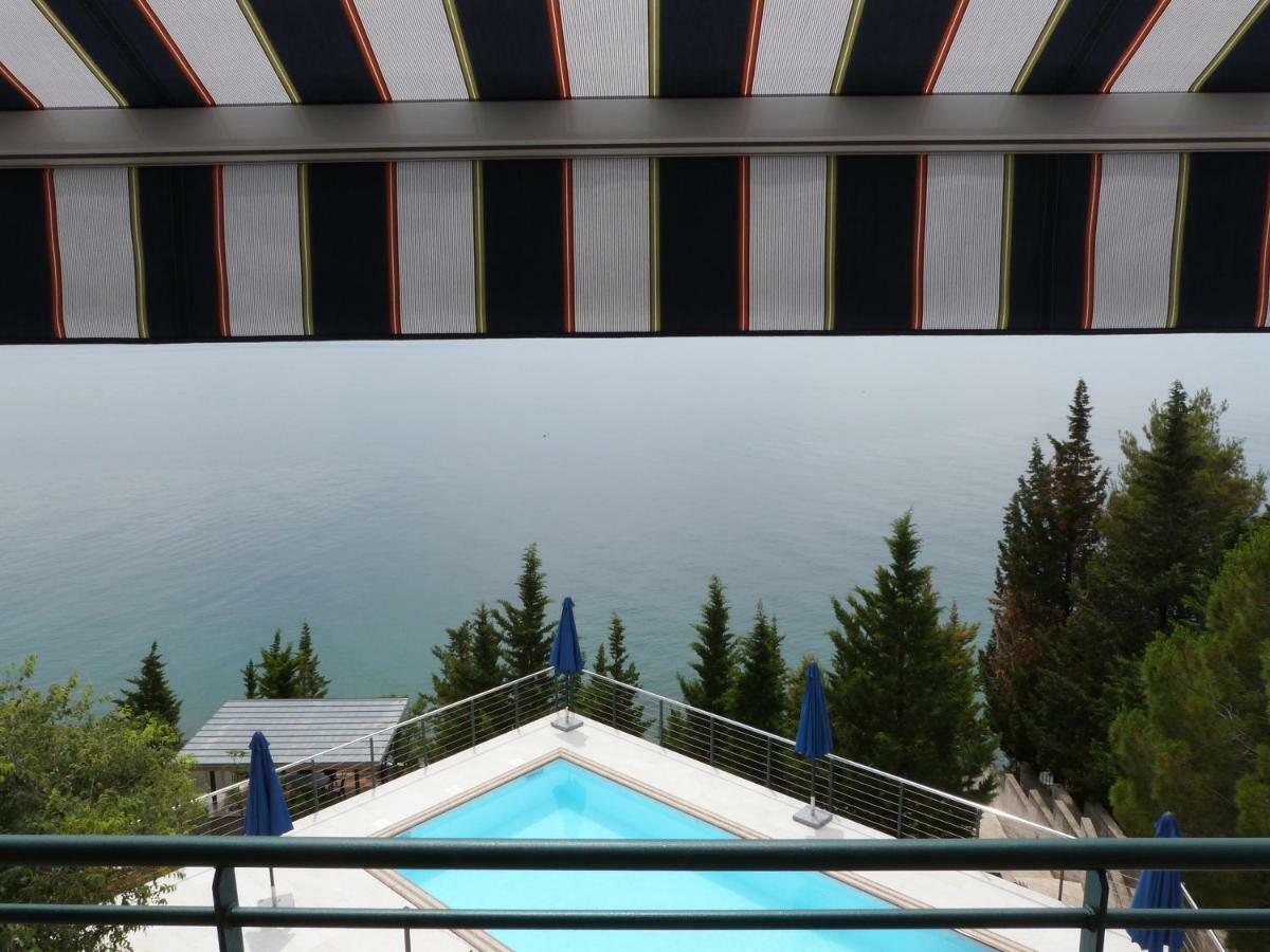 Maria Apartments Starigrad Paklenica Esterno foto