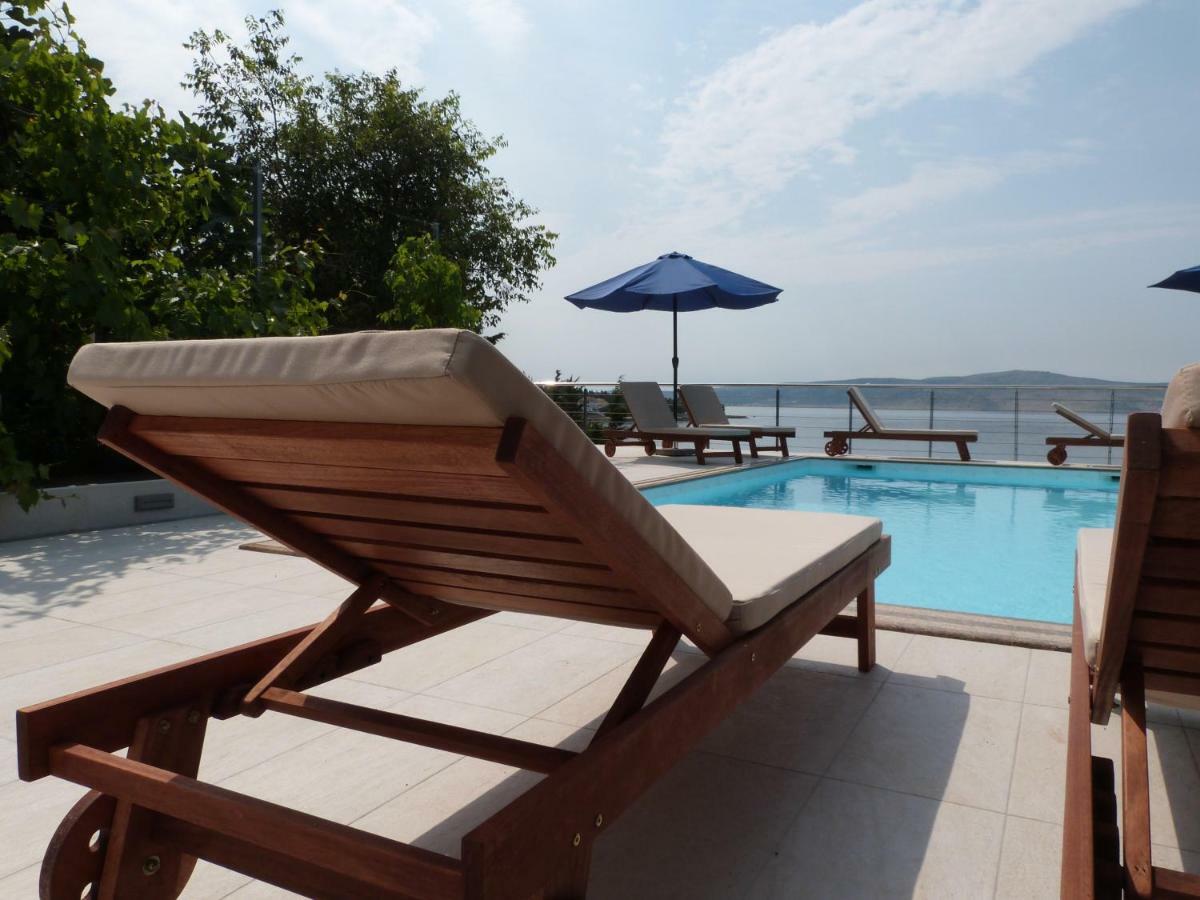 Maria Apartments Starigrad Paklenica Esterno foto